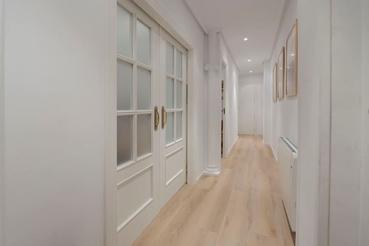 Acogedor apartamento Playa Zurriola, San Sebastián gallery image 5