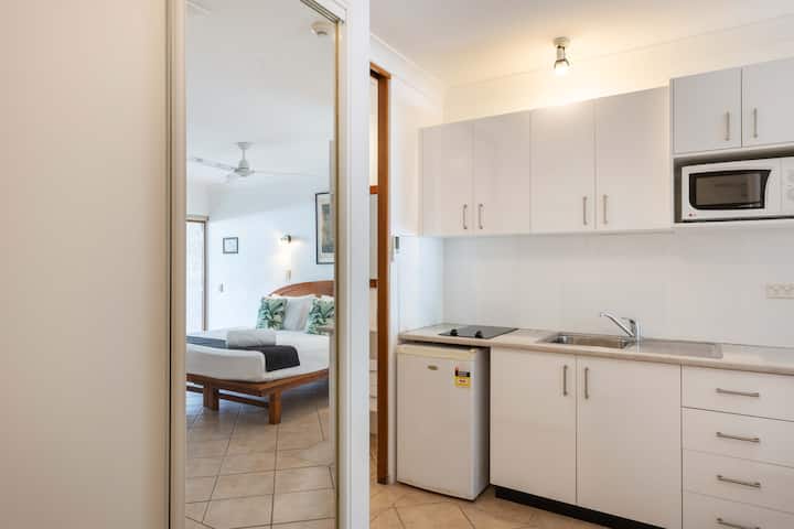 Hibiscus Pool View Villa 49a - Port Douglas