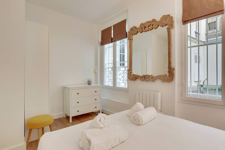 Bedroom with 140x200