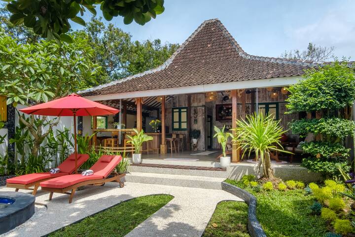 TwoSpaces managed Airbnb listing 2