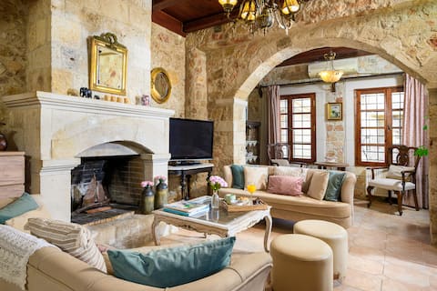 Top Airbnb: Manuelo Relaxing Villa in Περιφερειακή Ενότητα Ηρακλείου