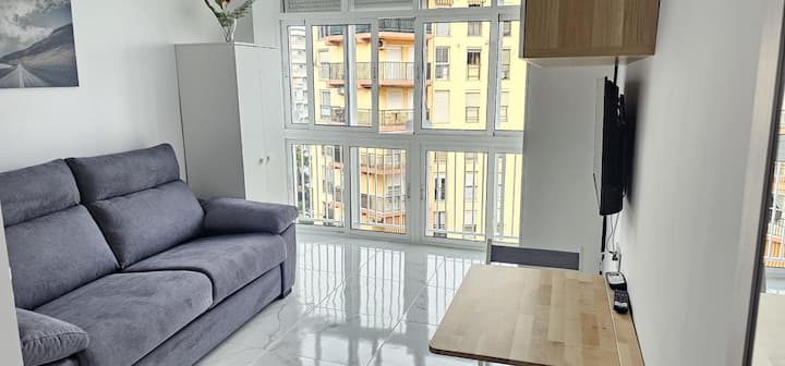 Muy Coqueto Estudio Urb 1ª Línea - Torremolinos