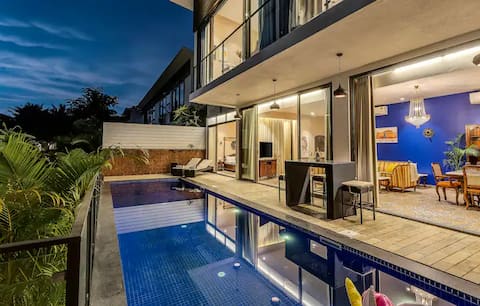 Nerul Bliss by Dia Villas I 4BHK Pvt Pool | Brkfst