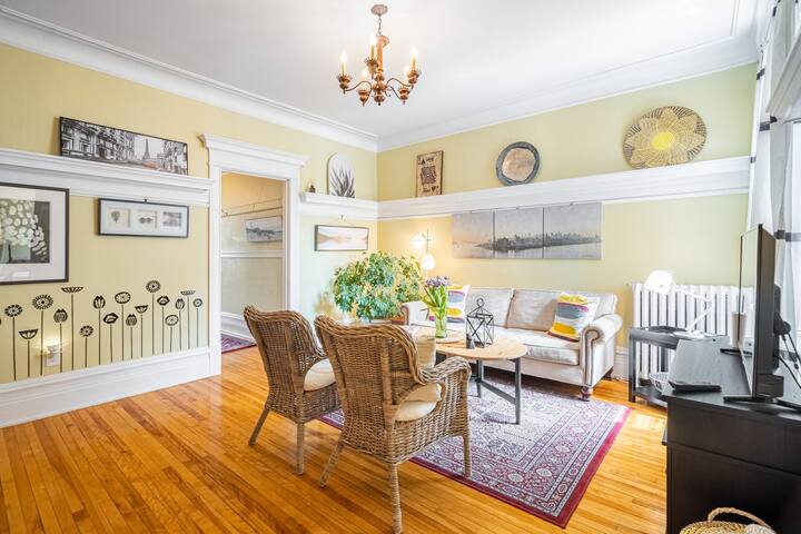 Six in the Sky gallery image 2