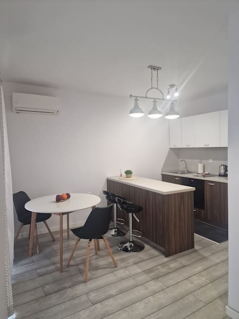 Successful Airbnb property: TOP CENTER in Одесос