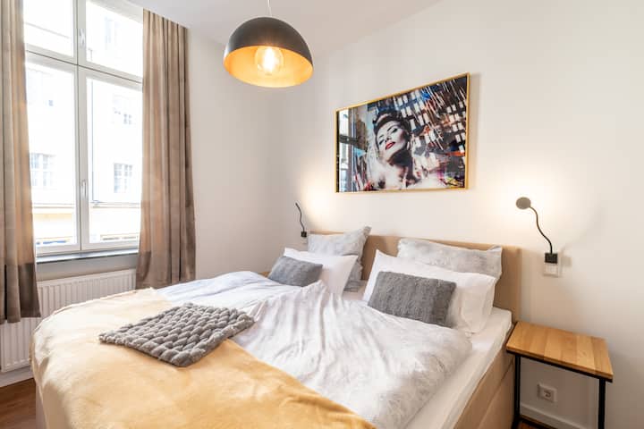 HIer schläftst Du zu zweit in 180 x 200 Boxspringbett