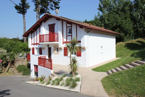 3* house with pool, Saint Jean de Luz