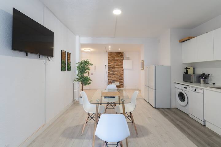 Neelo Homes managed Airbnb listing 2
