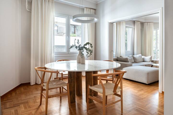 Acropolis Hideaway – Tranquil Retreat in Plaka gallery image 4