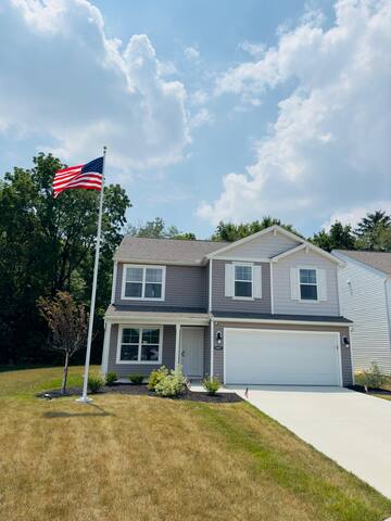 Cozy & Stylish Getaway! gallery image 3