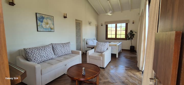 მისაღები ოთახი