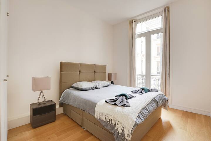 Samuel-La Conciergerie Parisienne managed Airbnb listing 1