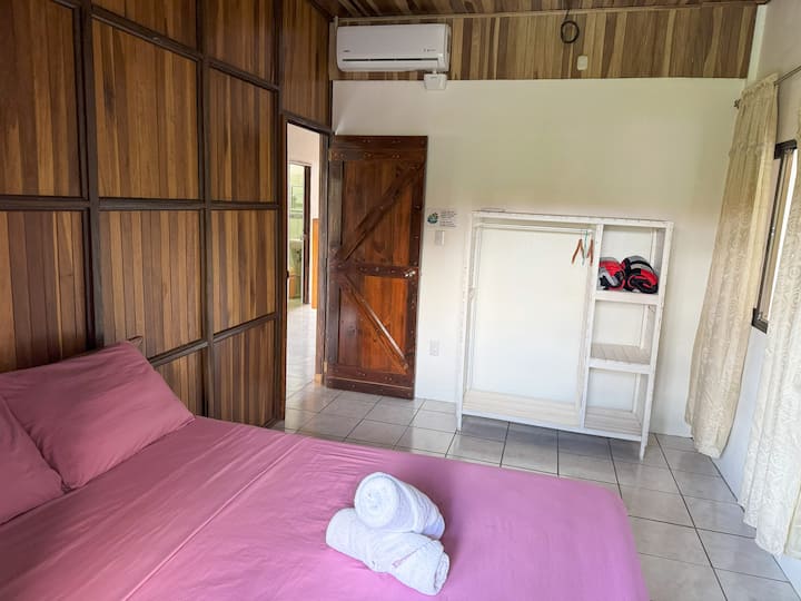 غرفة النوم 1