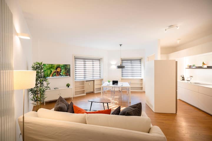 [Stazione Centrale] 2bdr • 3beds • Fast Wifi • A/c - Milán