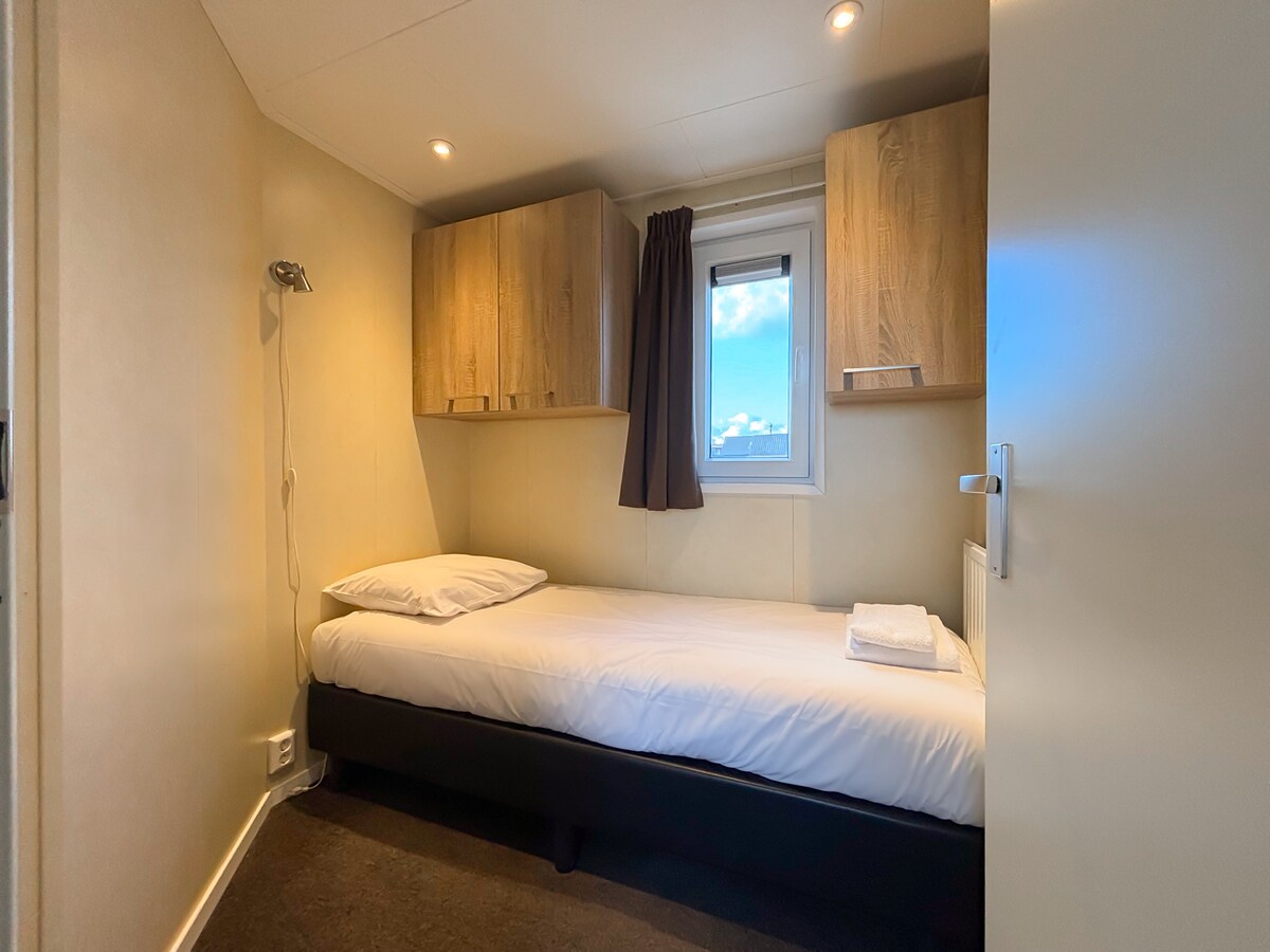 Popular Airbnb listing: 'T Stekkie in Vinkeveen Plassengebied