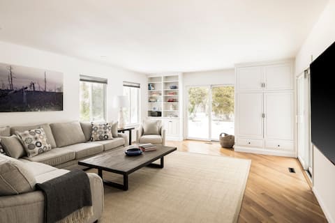 Successful Airbnb property: Sag Harbor Charming Forest Home in New York