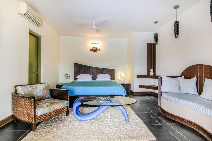 Bedroom 1 image 1