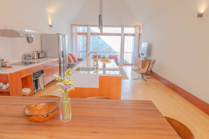 Almada Terrace Luxury & Charm Ap gallery image 4