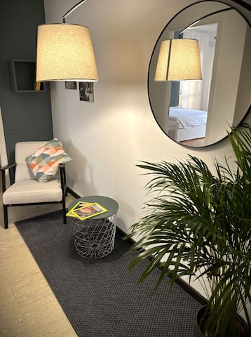 Bello centrale nel parco 120mq (vicino al metro)