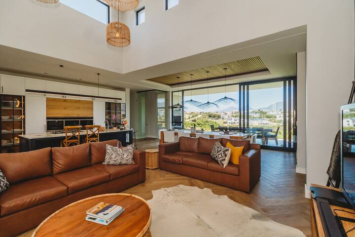 Kingsgate Houses managed Airbnb listing 1