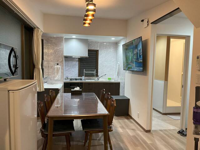 浅草寺まで徒歩８分の広くて静かな民泊（最大8名宿泊可能） gallery image 2