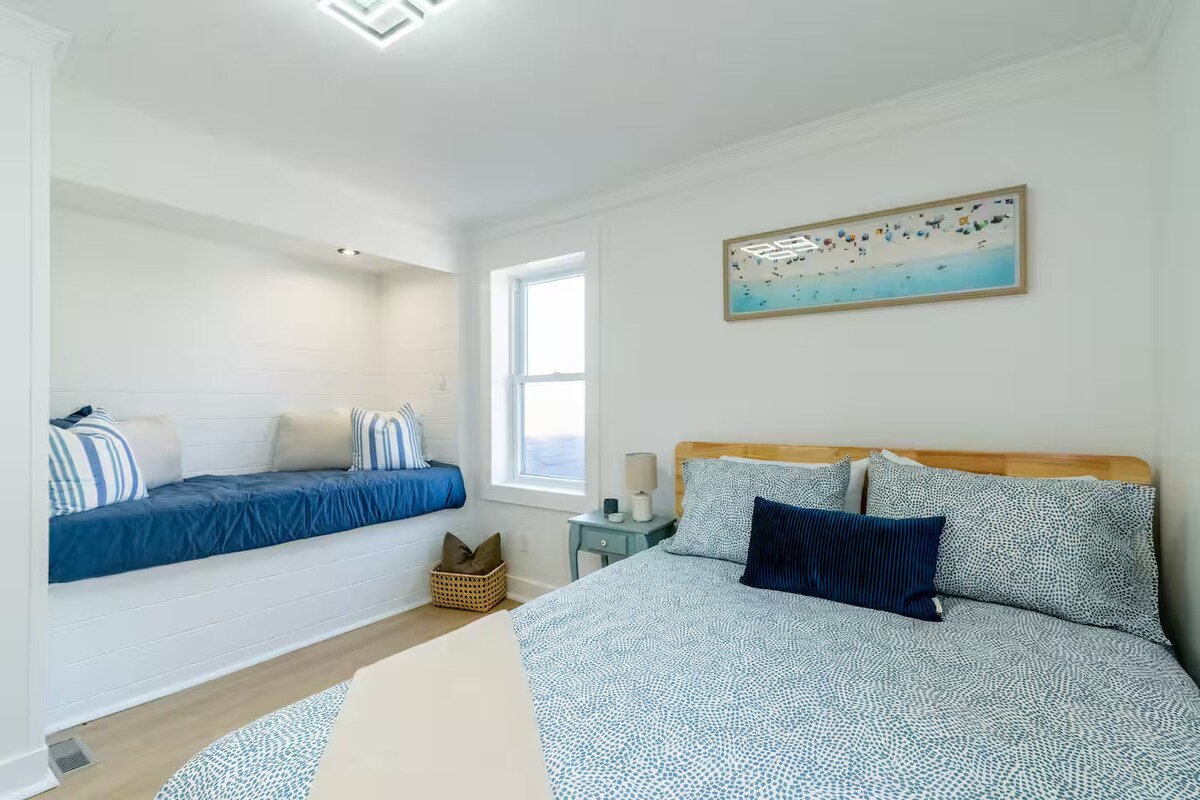 Კომფორტული და ფართო საძინებელი მშვიდი სტუმრობისთვის!