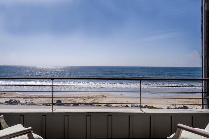 Wave House Coastal Retreat – Amazing Ocean Views