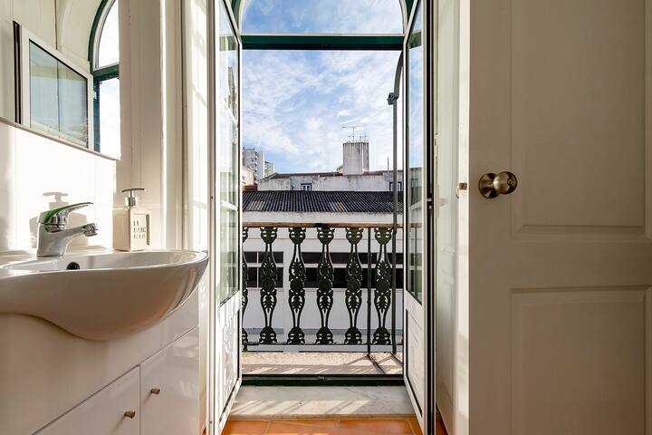 Big unit for groups (21Rooms&21Bathrooms) gallery image 5