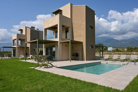 Montamar Olympus Luxury Villas - B1