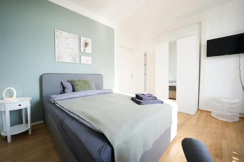 100 m² Apartment | 4 SZ | 2 Bäder | WLAN