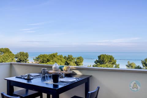 Elena's Summer house - Cozy with a sea view