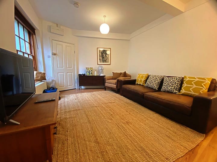 Central 1 Bed Apartment In Frome - Frome
