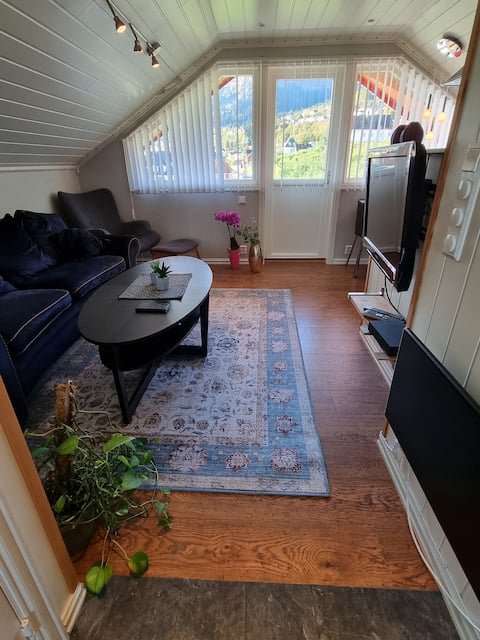 Top Airbnb: Cozy annex in Balestrand, Villavegen in Sogndal