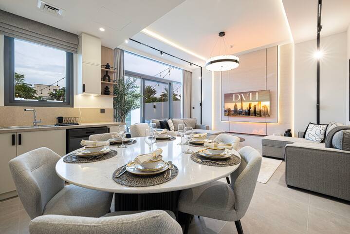 DVH Luxe Retreats managed Airbnb listing 1