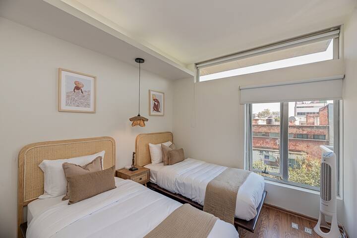 DeseoCondesa|2BR apt con 2 balcones |gym+alberca gallery image 5