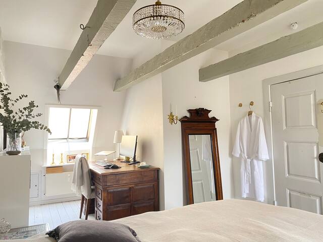 In the heart of Nyhavn gallery image 2