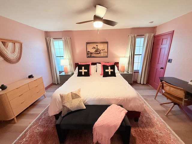 Pink Pony Club for Girls Trips; Near SoCo (B) gallery image 2