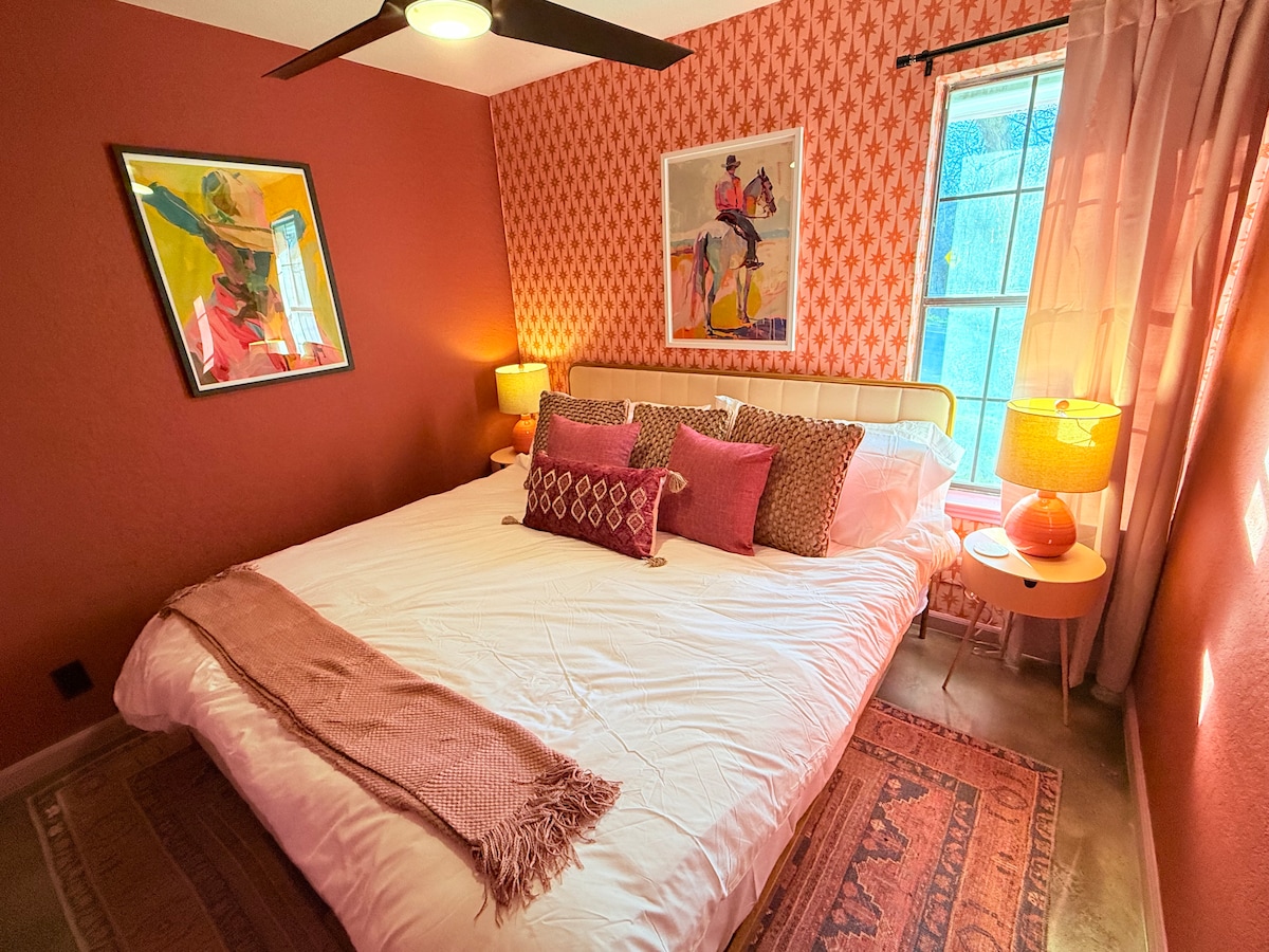 Pink Pony Club w Get Ready Stations; Near SoCo (A)