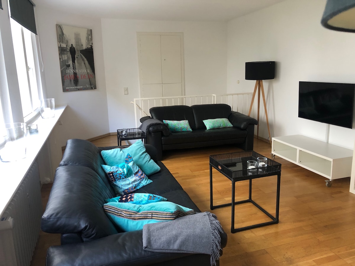 Popular Airbnb listing: Central backyard idyll in Düsseltal