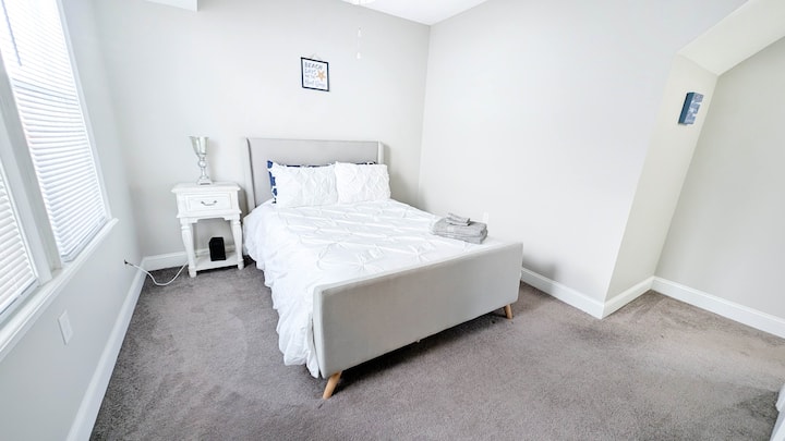 ผ่อนคลายอย่างสบายใจด้วยผ้าปูที่นอนหมอนและผ้าขนหนูผืนใหม่