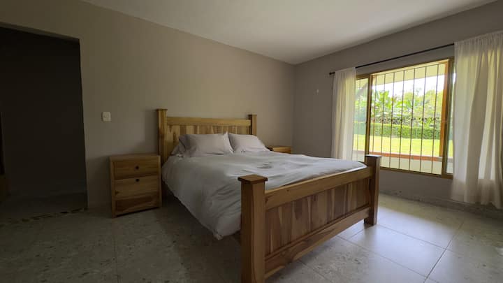 غرفة النوم 1