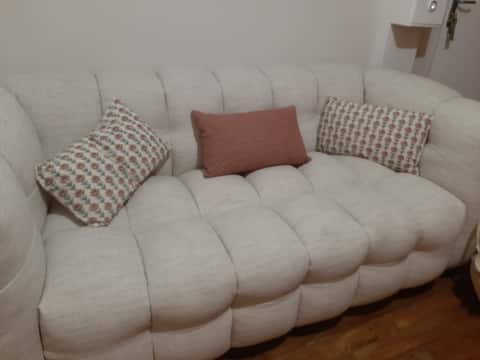 Propriété Airbnb réussie: Cozy apartment in downtown Nancy. à Nancy