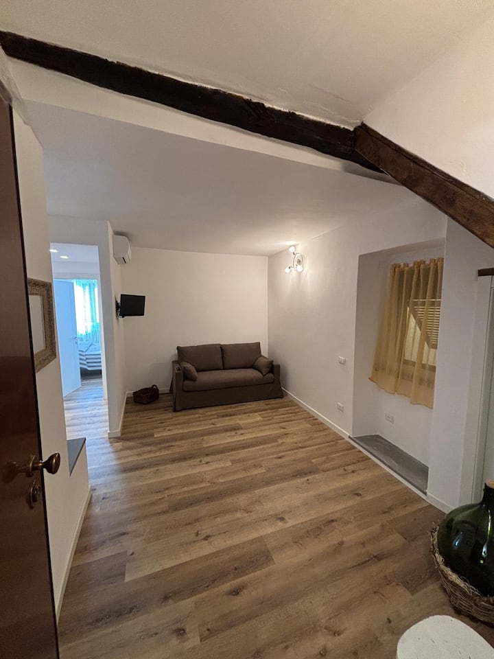 Appartamento In Centro Storico
Cà Adriana - Чинкве-Терре