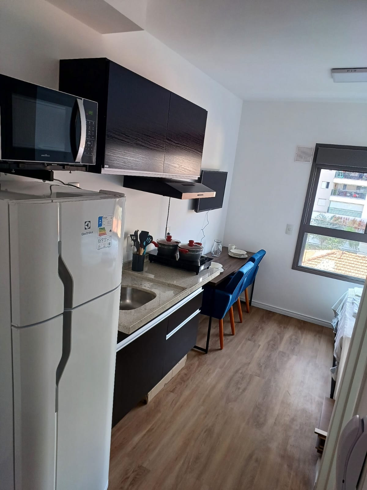 Airbnb em destaque: Studio w/pool 1 min walk from Subway 3rd guest em Ipiranga