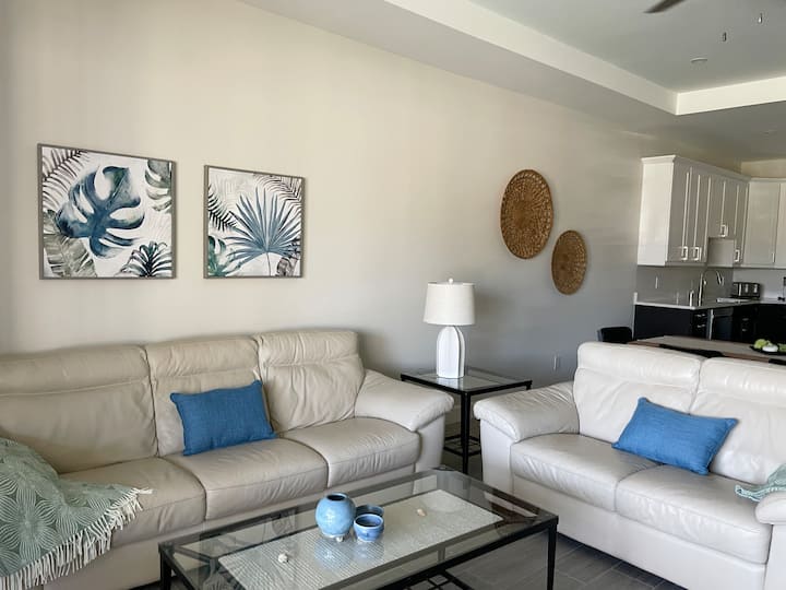Sanibel Causeway-new Villa Pool - Fort Myers Beach, FL