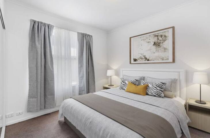 Opposite the Grand Prix track! gallery image 3