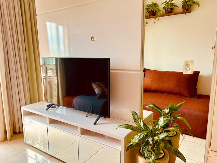 Apt 2 Qtos+garagem Gratis+ Ar Cond., Linda Vista - Cascavel