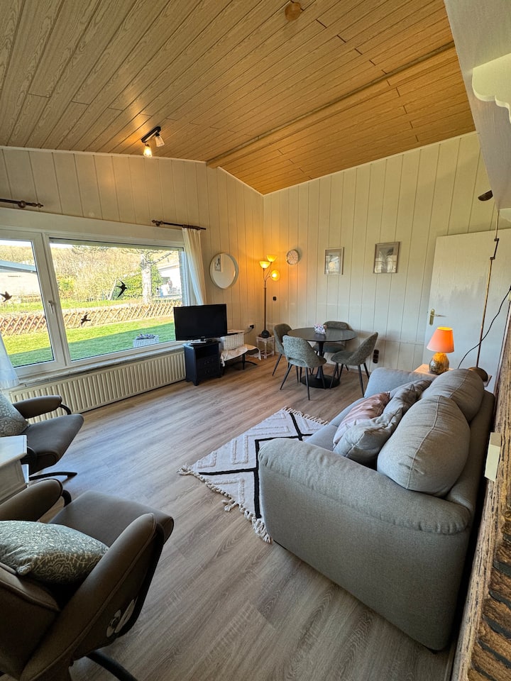 Bungalow Met Uitzicht Op Duinen - Den Helder