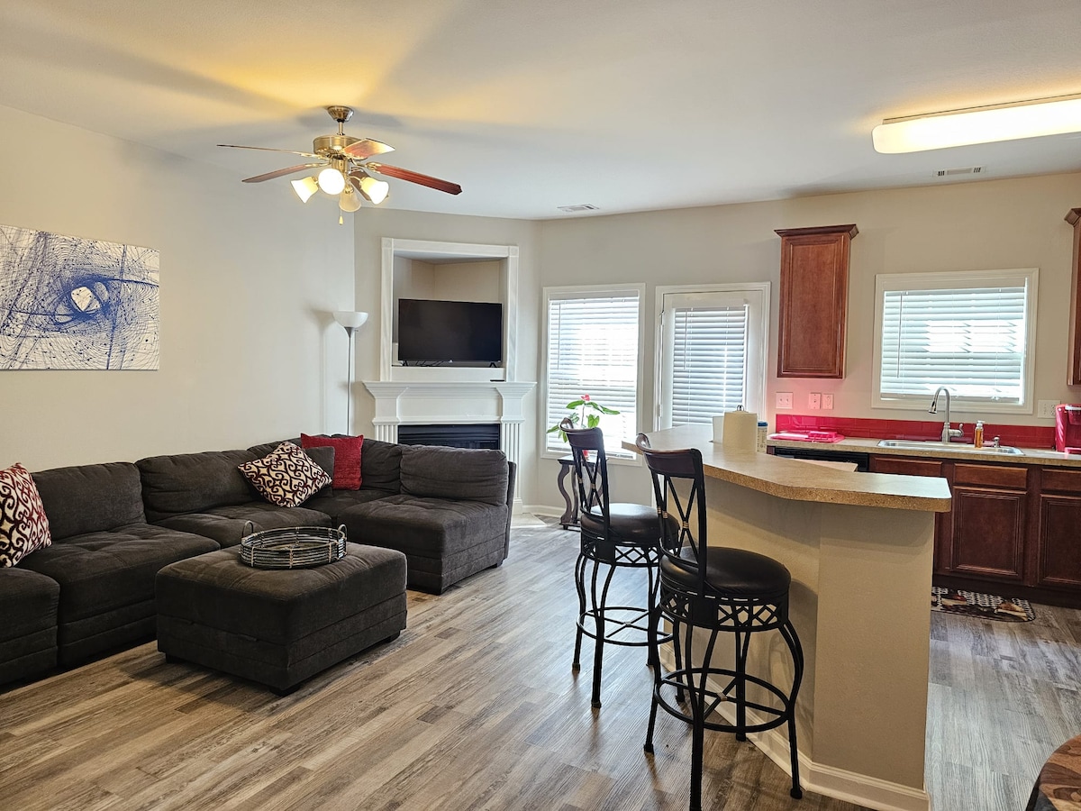 Town Home In Braselton near Chateau Elan