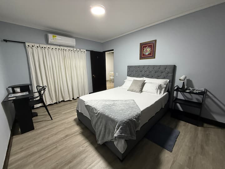 غرفة النوم 2